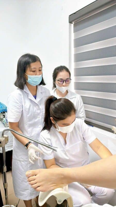 Lớp học sản phụ khoa ở Hà Nội